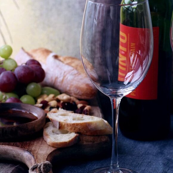 Classic Wine Glasses with Stems l (15oz) l Hand Blown Premium Crystal l Set of 4 - Picture 4 of 10